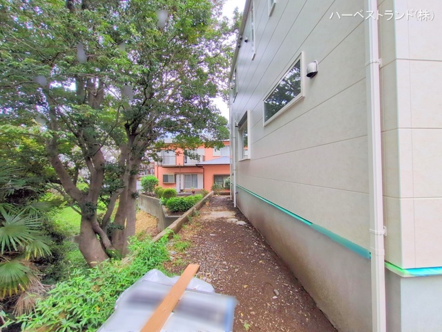 神奈川県横浜市鶴見区東寺尾東台の新築戸建て外構写真 2025年9月11日撮影