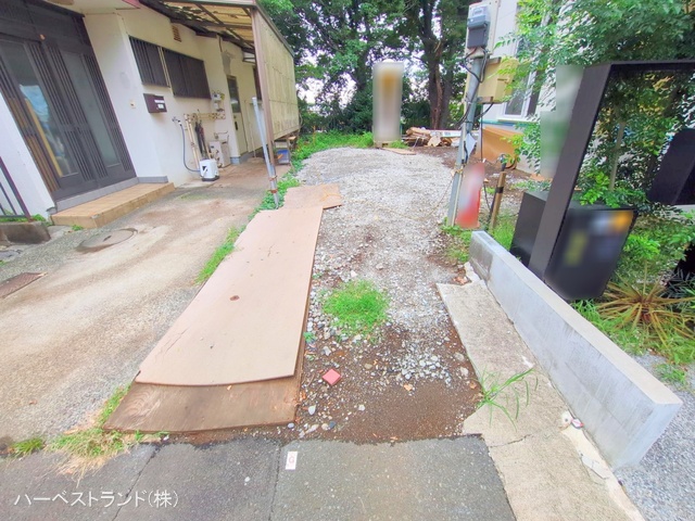 神奈川県横浜市鶴見区東寺尾東台の新築戸建て外構写真 2025年9月11日撮影