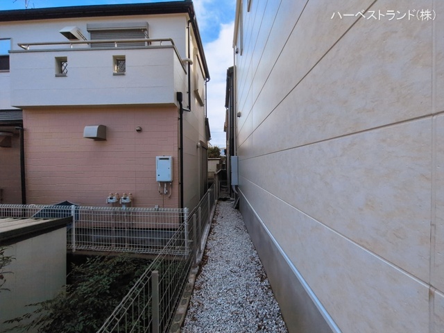 神奈川県横浜市鶴見区東寺尾東台の新築戸建て完成写真 2026年3月3日撮影