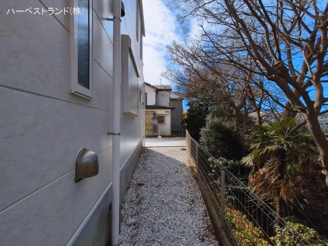 神奈川県横浜市鶴見区東寺尾東台の新築戸建て完成写真 2026年3月3日撮影