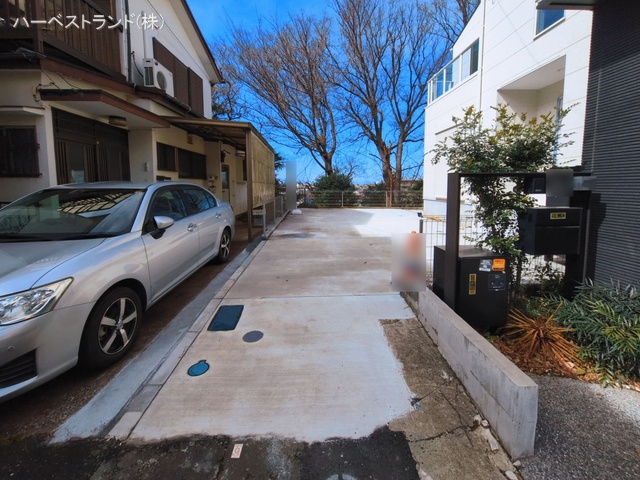 神奈川県横浜市鶴見区東寺尾東台の新築戸建て完成写真 2026年3月3日撮影