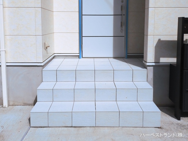 神奈川県横浜市鶴見区東寺尾東台の新築戸建て完成写真 2026年3月3日撮影