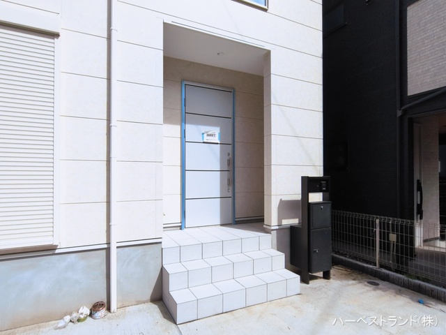 神奈川県横浜市鶴見区東寺尾東台の新築戸建て完成写真 2026年3月3日撮影