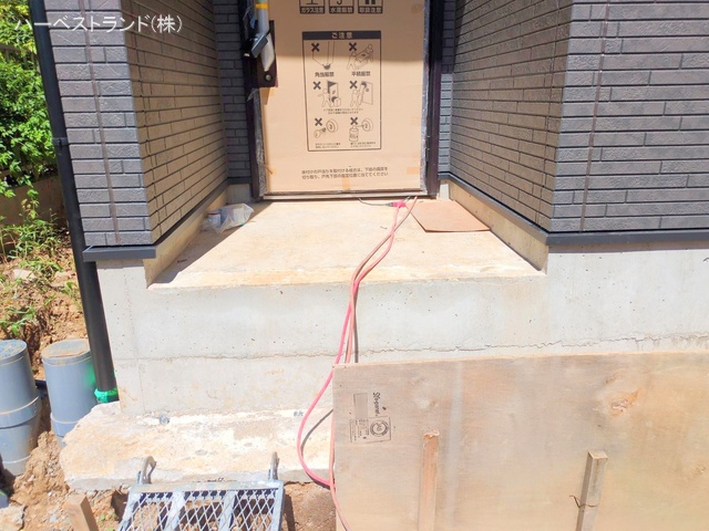 神奈川県横浜市神奈川区菅田町の新築戸建て外構写真 2025年7月24日撮影