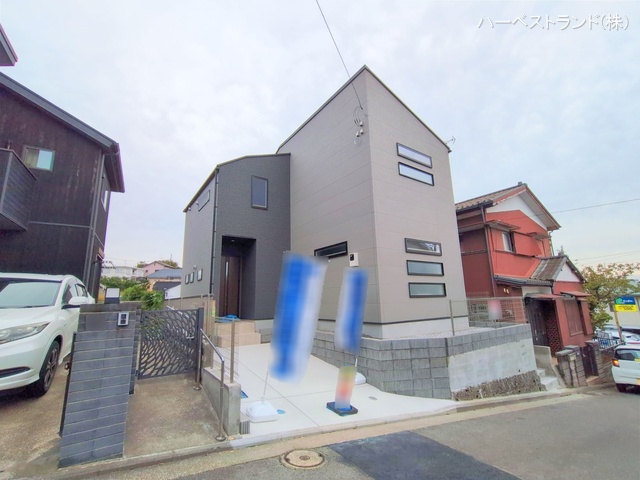 神奈川県横浜市神奈川区菅田町の新築戸建て完成写真 2025年10月22日撮影