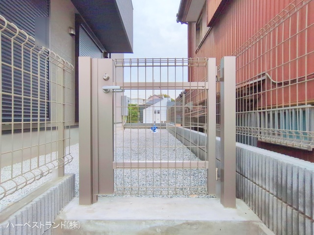 神奈川県横浜市神奈川区菅田町の新築戸建て完成写真 2025年10月22日撮影