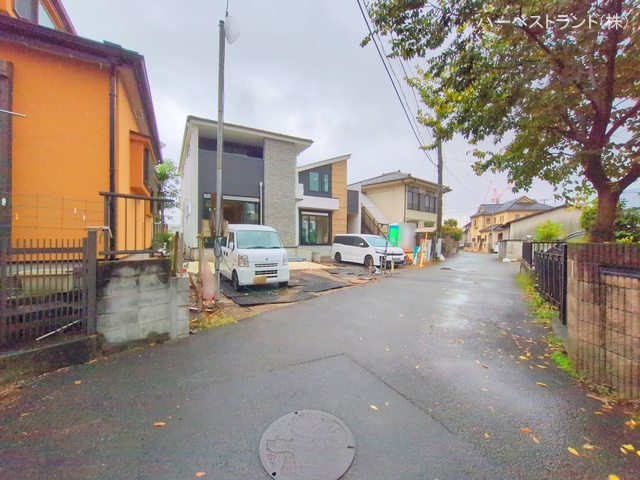 東京都八王子市元本郷町３丁目の新築戸建て外構写真 2025年9月30日撮影