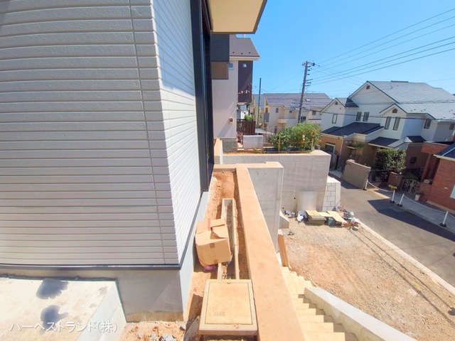 神奈川県横浜市港北区篠原北１丁目の新築戸建て外構写真 2025年7月23日撮影