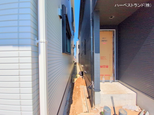 神奈川県横浜市港北区篠原北１丁目の新築戸建て外構写真 2025年7月23日撮影