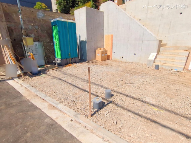 神奈川県横浜市港北区篠原北１丁目の新築戸建て外構写真 2025年7月23日撮影