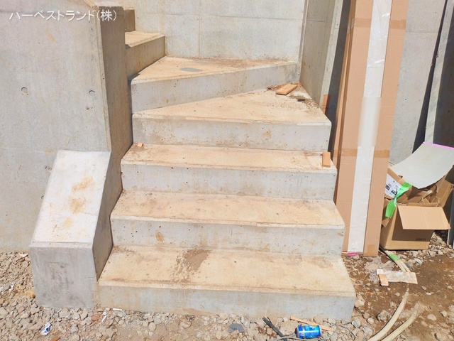 神奈川県横浜市港北区篠原北１丁目の新築戸建て外構写真 2025年7月23日撮影