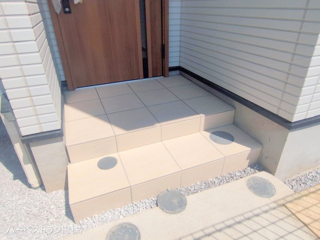 神奈川県横浜市港北区篠原北１丁目の新築戸建て完成写真 2025年8月28日撮影