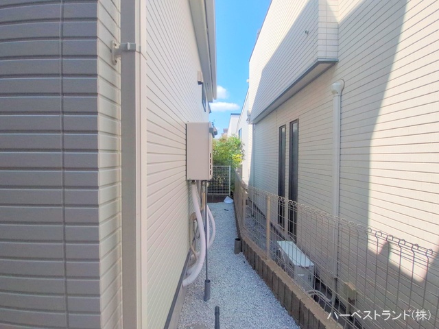 神奈川県横浜市港北区篠原北１丁目の新築戸建て完成写真 2025年8月28日撮影