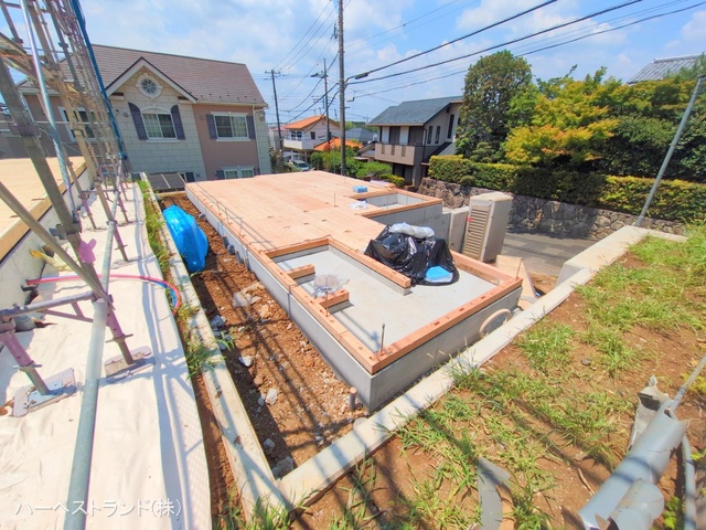 神奈川県横浜市都筑区荏田南３丁目の新築戸建て基礎写真 2025年7月27日撮影