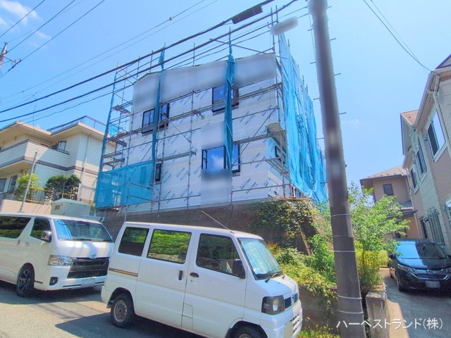 神奈川県横浜市都筑区荏田南３丁目の新築戸建てシート写真 2025年8月25日撮影