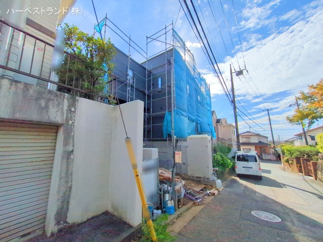 神奈川県横浜市都筑区荏田南３丁目の新築戸建てシート写真 2025年9月24日撮影