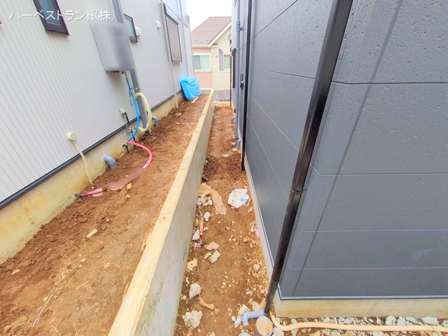 神奈川県横浜市都筑区荏田南３丁目の新築戸建て外構写真 2025年10月22日撮影