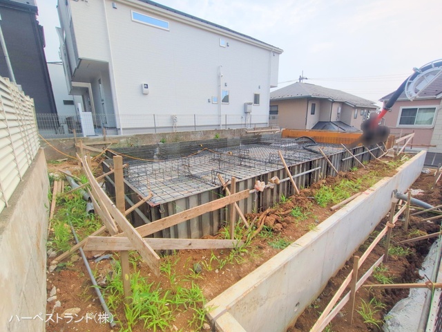 神奈川県横浜市都筑区荏田南３丁目の新築戸建て基礎写真 2025年7月6日撮影