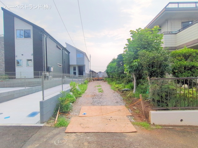 神奈川県横浜市都筑区荏田南３丁目の新築戸建て基礎写真 2025年7月6日撮影