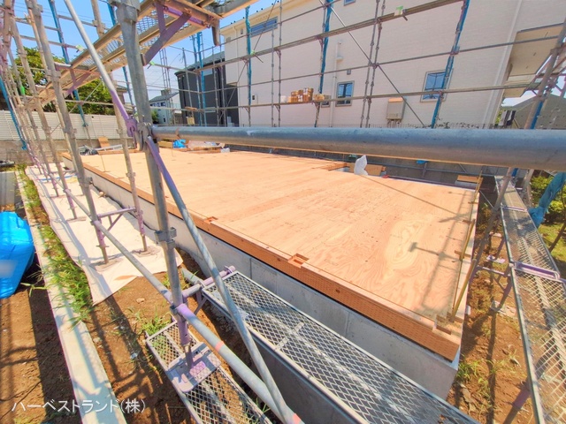 神奈川県横浜市都筑区荏田南３丁目の新築戸建て基礎写真 2025年7月27日撮影