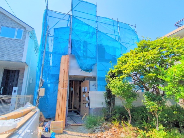 神奈川県横浜市都筑区荏田南３丁目の新築戸建てシート写真 2025年8月25日撮影