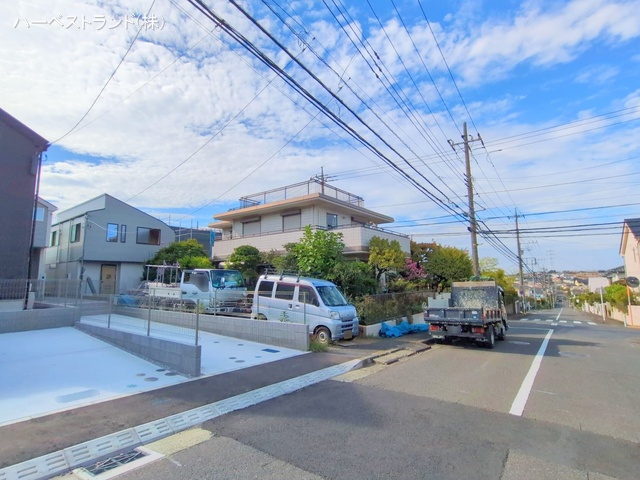 神奈川県横浜市都筑区荏田南３丁目の新築戸建て外構写真 2025年9月24日撮影