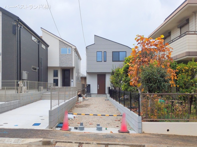 神奈川県横浜市都筑区荏田南３丁目の新築戸建て外構写真 2025年11月24日撮影