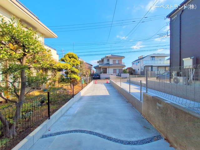 神奈川県横浜市都筑区荏田南３丁目の新築戸建て完成写真 2025年12月17日撮影