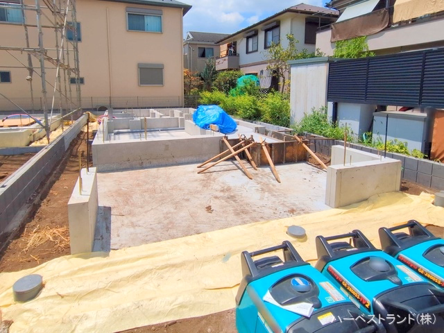 神奈川県相模原市南区南台４丁目の新築戸建て基礎写真 2025年7月30日撮影