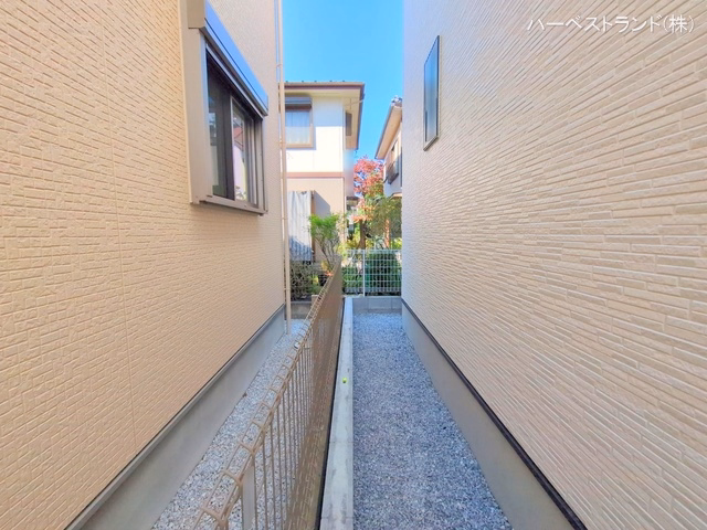 神奈川県相模原市南区南台４丁目の新築戸建て外構写真 2025年10月29日撮影