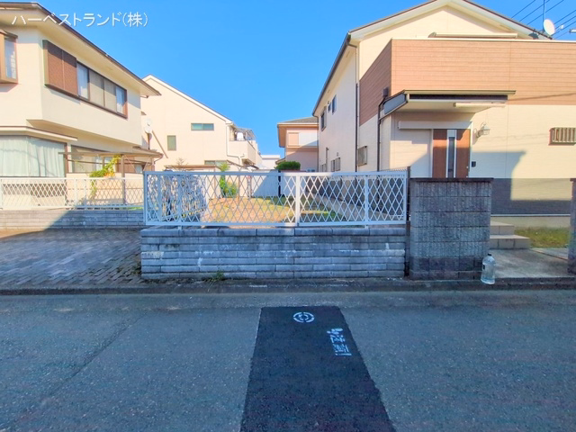 神奈川県相模原市南区南台４丁目の新築戸建て外構写真 2025年10月29日撮影