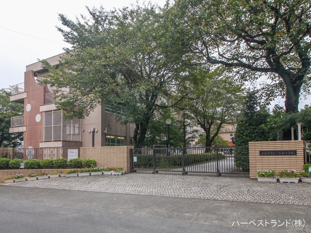 相模原市立二本松小学校　距離870m