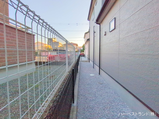 神奈川県相模原市緑区二本松1丁目の新築戸建て完成写真 2025年12月7日撮影