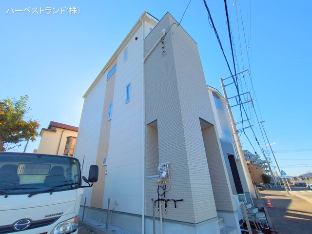 神奈川県相模原市緑区橋本７丁目の新築戸建て外構写真 2025年12月3日撮影