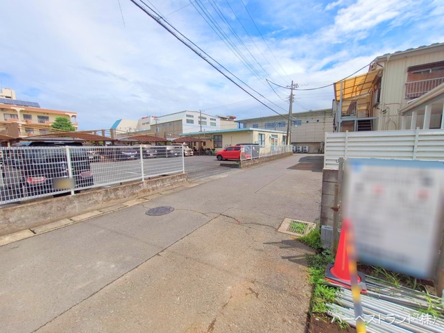 神奈川県座間市小松原2丁目の新築戸建て基礎写真 2025年7月13日撮影