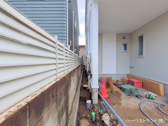 神奈川県座間市小松原2丁目の新築戸建て外構写真 2025年10月26日撮影