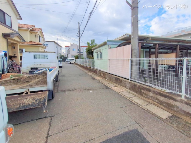 神奈川県座間市小松原2丁目の新築戸建て外構写真 2025年10月26日撮影