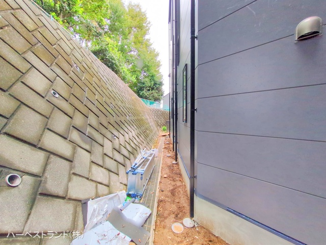 神奈川県川崎市中原区井田２丁目の新築戸建て外構写真 2025年11月5日撮影