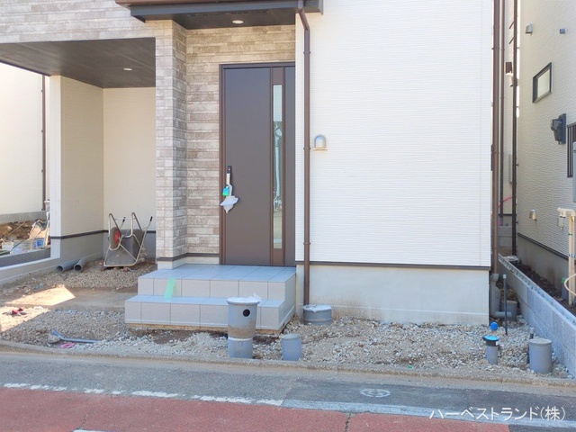 神奈川県相模原市中央区淵野辺本町２丁目の新築戸建て外構写真 2025年9月23日撮影