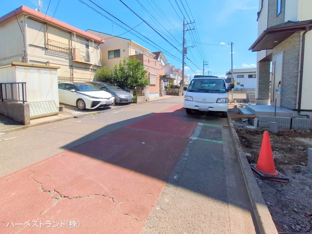 神奈川県相模原市中央区淵野辺本町２丁目の新築戸建て外構写真 2025年9月23日撮影