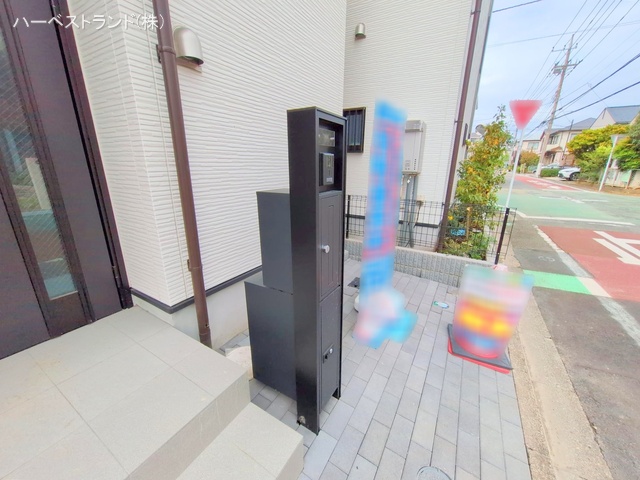 神奈川県相模原市中央区淵野辺本町２丁目の新築戸建て完成写真 2025年11月5日撮影