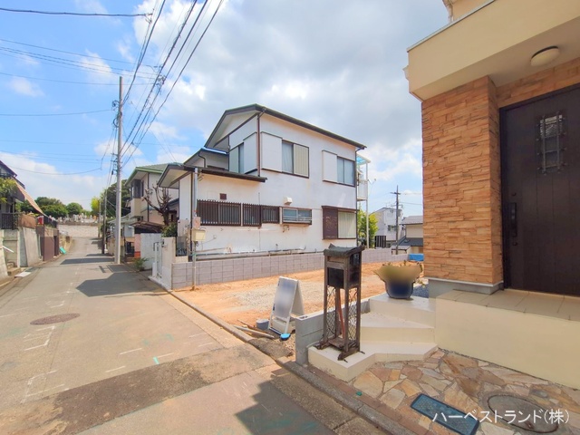 神奈川県横浜市港北区高田西３丁目の新築戸建て更地・土地写真 2025年8月28日撮影