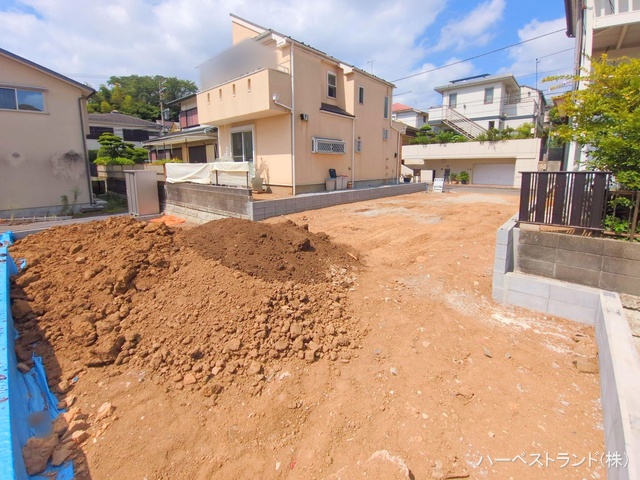 神奈川県横浜市港北区高田西3丁目の新築戸建て更地・土地写真 2025年8月28日撮影
