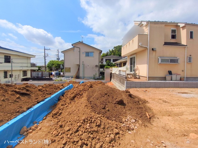 神奈川県横浜市港北区高田西3丁目の新築戸建て更地・土地写真 2025年8月28日撮影