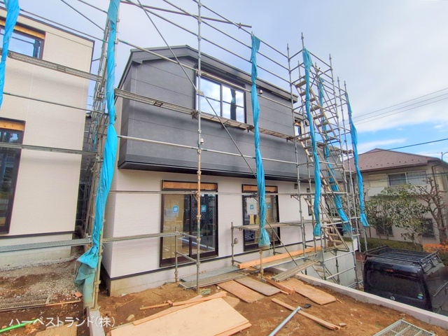 神奈川県横浜市港北区高田西３丁目の新築戸建て外構写真 2025年12月18日撮影