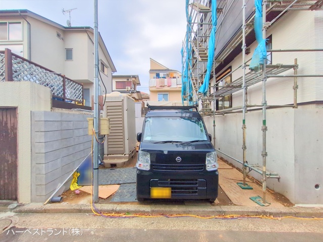 神奈川県横浜市港北区高田西３丁目の新築戸建て外構写真 2025年12月18日撮影