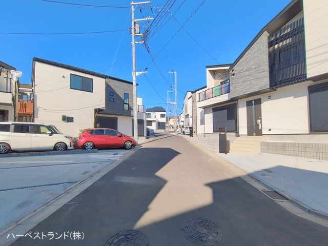 神奈川県横浜市鶴見区北寺尾７丁目の新築戸建て完成写真 2026年2月2日撮影