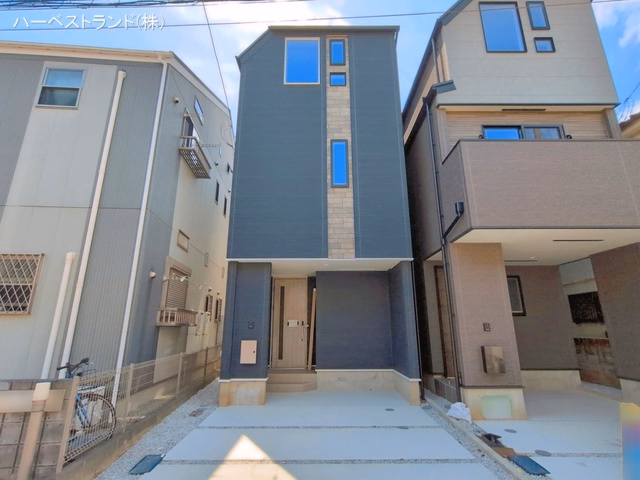 横浜市神奈川区白幡東町(戸建)A 完成