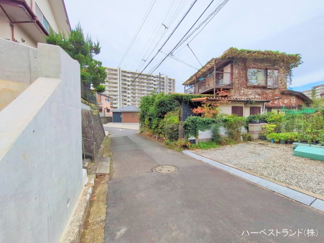 神奈川県座間市緑ケ丘6丁目の新築戸建て外構写真 2025年10月22日撮影