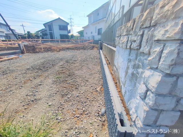 神奈川県川崎市麻生区虹ケ丘１丁目の新築戸建て更地・土地写真 2025年8月18日撮影
